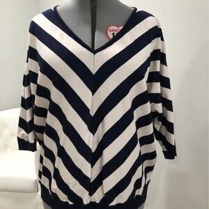 89th + Madison 3X Flattering 3/4 Sleeve Stripe Blouse CA55